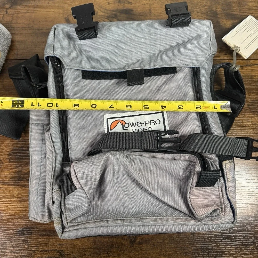 Vintage Lowe-Pro Bag VCR Compact 3 Carrier Gray W/ Strap Retro